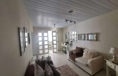 Apartamento com 2 quartos para alugar na rua júlio moura, 38, centro, florianópolis por r$ 4.200