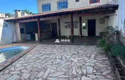 Casa com 3 quartos à venda no Beija-Flor, Uberaba 