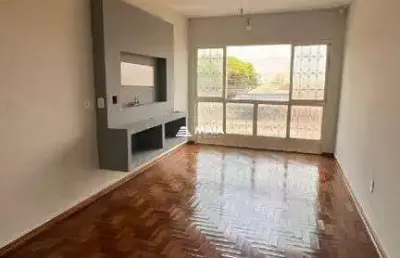 Casa com 3 quartos para alugar no Fabrício, Uberaba 