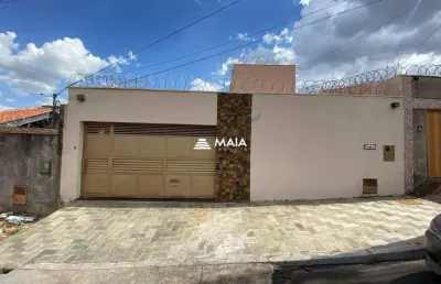 Casa com 3 quartos à venda no Jardim Elza Amuí IV, Uberaba 