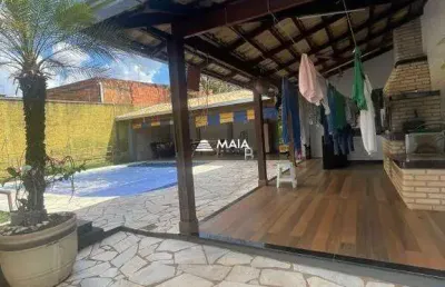 Casa com 3 quartos à venda na Nossa Senhora da Abadia, Uberaba 