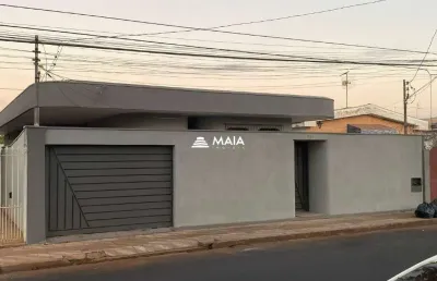 Casa com 3 quartos para alugar no Santa Marta, Uberaba 