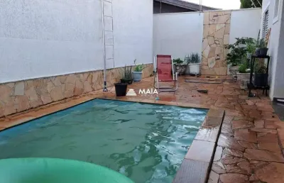 Casa com 4 quartos à venda no Jardim São Bento, Uberaba 
