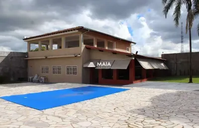 Casa com 6 quartos à venda no Lourdes, Uberaba 