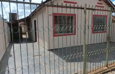 Casa com 4 quartos à venda no Fabrício, Uberaba 