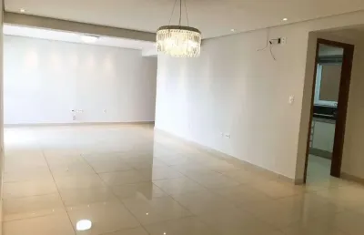 Apartamento com 4 quartos à venda no São Benedito, Uberaba 