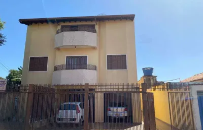 Casa com 5 quartos à venda no Leblon, Uberaba 