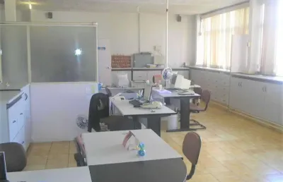 Sala comercial à venda no Mercês, Uberaba 