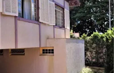Casa com 8 quartos à venda no Mercês, Uberaba 