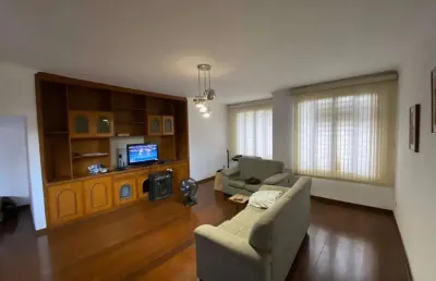 Casa com 3 quartos à venda no Fabrício, Uberaba 