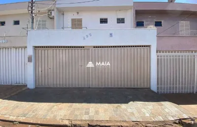 Casa com 4 quartos para alugar no Universitário, Uberaba 