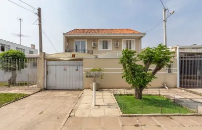 Casa maravilhosa no novo mundo. 4 dormitórios. 2 suítes. 4 banheiros, 3 vagas