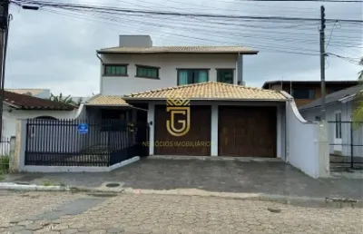 Casa com 4 quartos à venda no Marui, Itajaí 