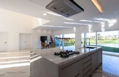 Casa condominio para venda - 388m², 5 dormitórios, sendo 3 suites, 4 vagas - ter