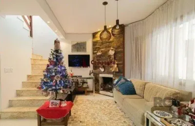 Casa em condomínio na zona sul, 3 quartos, suíte, lareira, churrasqueira, 2 vaga