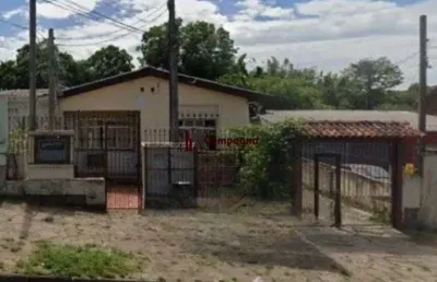 Casa com 2 quartos à venda na Avenida Jacuí, 1498, Cristal, Porto Alegre