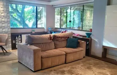 Apartamento com 4 dormitórios e 3 vagas de garagem no bairro petrópolis