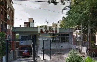 Casa para venda - 250m², 3 dormitórios, 2 vagas - petrópolis