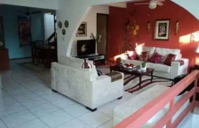 Casa para venda - 450m², 3 dormitórios, 1 vaga - floresta