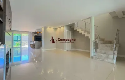 Casa com 3 suítes em condomínio fechado no bairro ecoville