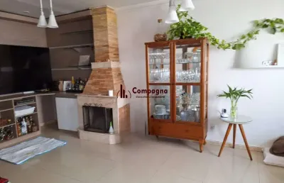 Casa em condomínio à venda com 3 quartos no bairro nonoai