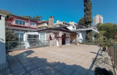 Casa para venda com 4 dormitórios no bairro cristal