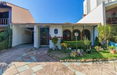 Casa com 3 quartos à venda na Rua Jaguari, 878, Cristal, Porto Alegre