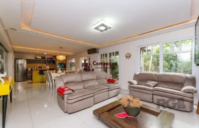 Vende exelente casa com 442m² , 4 dormitórios suíte, garagem para 4 carros