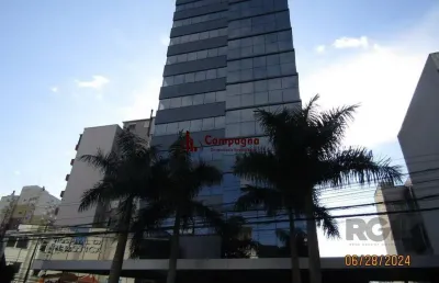 Sala comercial à venda na Avenida Cristóvão Colombo, 1800, Floresta, Porto Alegre