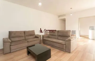 Amplo apartamento no bairro petrópolis com 2 vagas de garagem