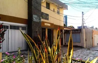 Ponto comercial com 13 salas à venda na rua doutor múcio galvão, 471, barro vermelho, natal, 382 m2 por r$ 700.000