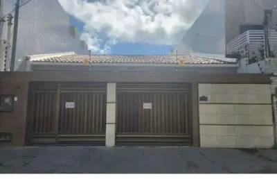 Casa com 3 quartos à venda na Rua Arnaldo Maciel de Andrade, Farolândia, Aracaju