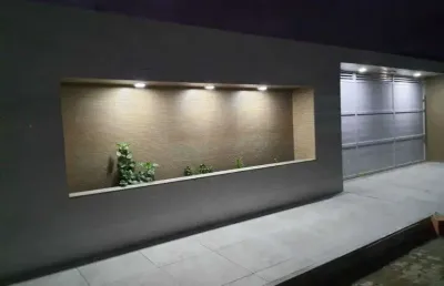 Casa em condomínio reserva das mangueiras com piscina