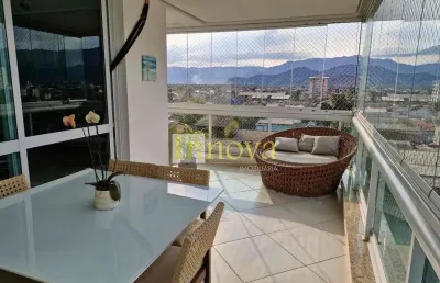Apartamento à venda, vista mar, com 03 dormitórios sendo 01 suíte e 02 vagas de garagem na praia do