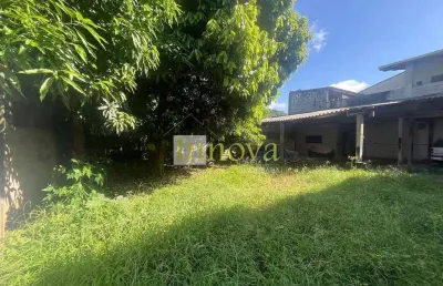 Sobrado à venda, com 598m² de terreno e 292m² no caputera, em caraguatatuba, litoral norte de sp