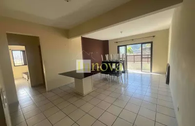 Charmoso apartamento à venda, com 3 dormitórios sendo uma suíte, e vista para o mar, a 150m da prai