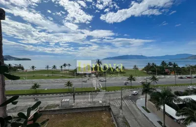 Cobertura à venda, frente mar,  com 4 dormitórios sendo uma suíte, duas vaga de garagem,  na praia