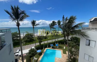 Cobertura frente mar, com 117m2, tendo 02 dormitórios e 03 banheiros com lazer completo, na praia d