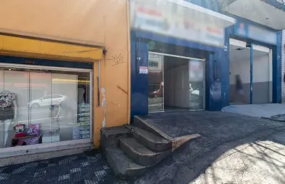 Loja na rua doutor aureliano barreiros, n. 25 • 338 m²