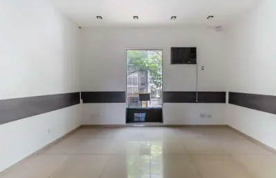 Sala comercial para alugar na Rua Oscar Freire, 2610, Cerqueira César, São Paulo