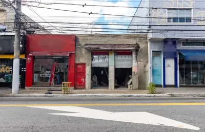 Loja na rua augusto carlos bauman, n. 926 - lado a • 12 m²