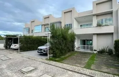 Casa em condomínio com 3 quartos e 3 banheiros em edson queiroz
