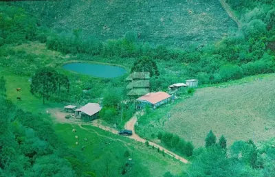 Chácara / sítio à venda na estrada do lambari, zona rural, quitandinha por r$ 399.000