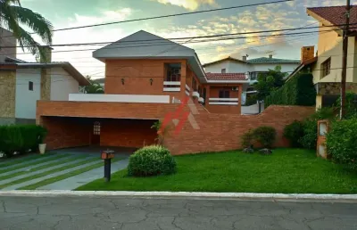 Casa para locação em santana de parnaíba-sp, no bairro alphaville. residencial alphaville 5, com 4 quartos, 2 suites, 3 salas, 6 banheiros e 410,00 m²