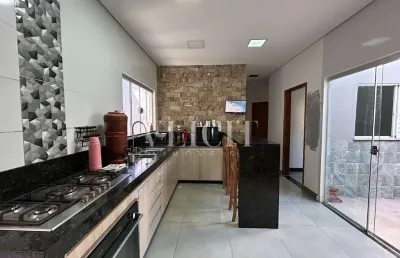 Casa com 2 quartos à venda no Jardim Cambuí, Franca 