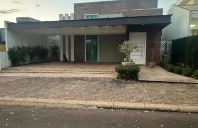 Casa em condomínio fechado com 1 quarto para alugar na Rua Natal Graciotin, 00, Vila Shalon, Foz do Iguaçu