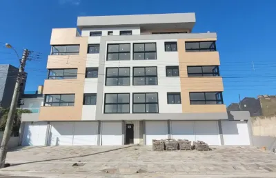 Apto novo, de frente, a poucos metros do mar, junto do centro e do calcadão da beira mar