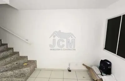 Casa em condomínio fechado com 2 quartos à venda na rua rosada, 85, guaratiba, rio de janeiro, 50 m2 por r$ 150.000