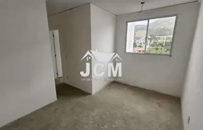 Apartamento com 2 quartos à venda na rua josé dos anjos, 160, vila avelina, nova iguaçu, 52 m2 por r$ 135.000