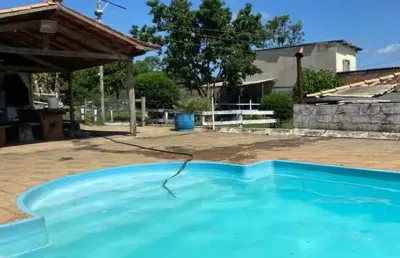 Chácara / sítio com 3 quartos à venda no Centro, Matozinhos 